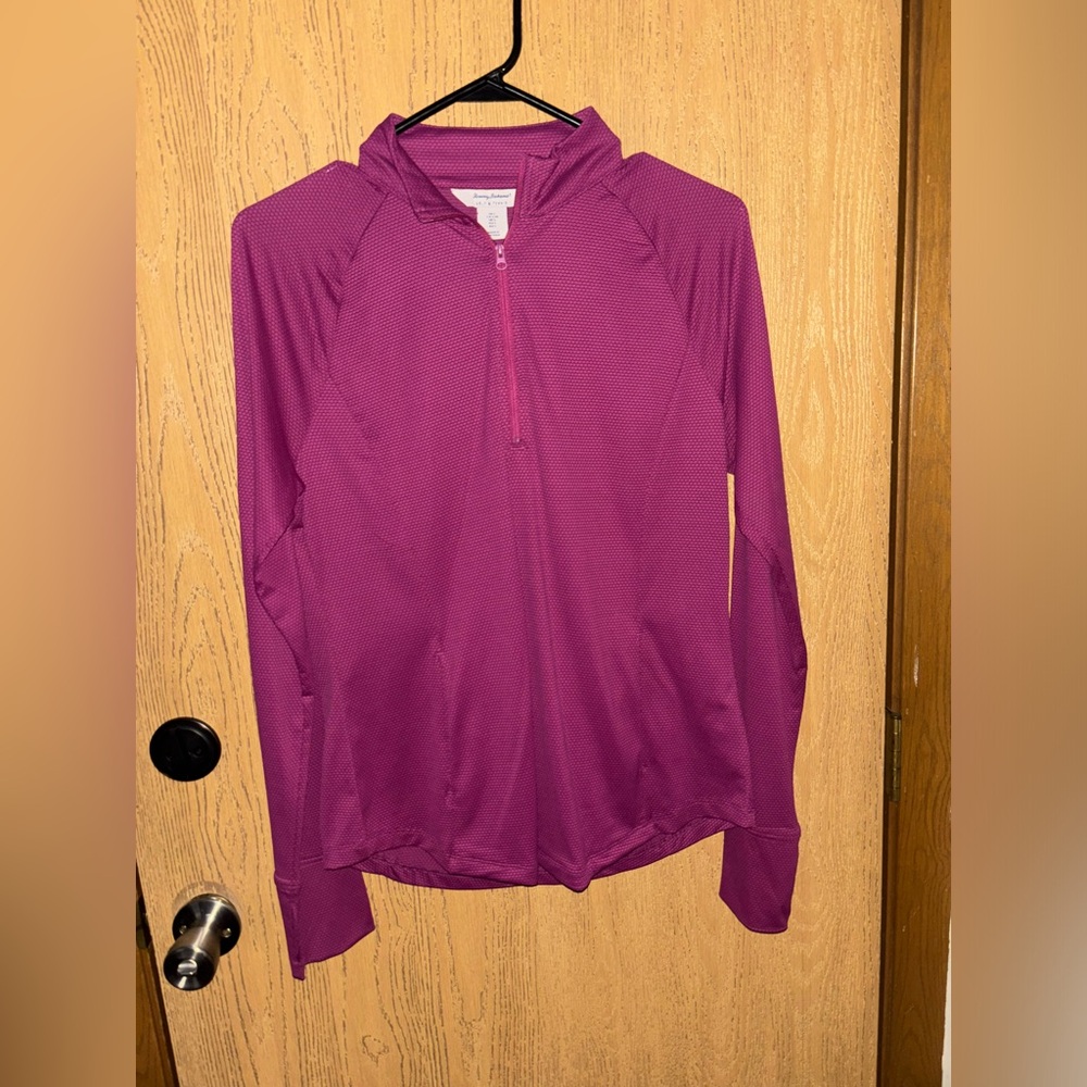 Tommy Bahama Longsleeve Workout Shirt